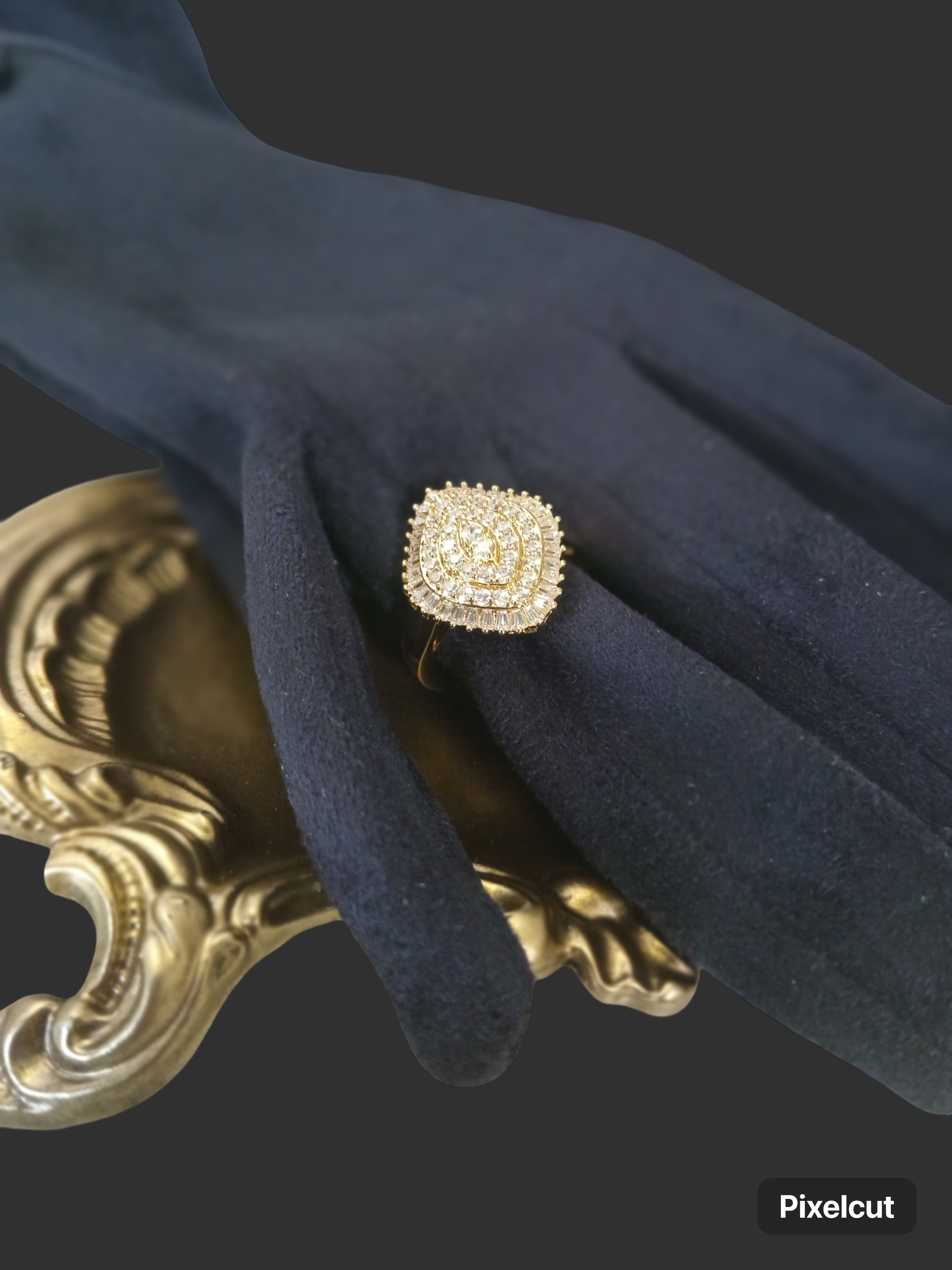 Anillo elegante